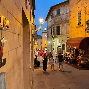 בית הארחה La Dimora Nel Corso